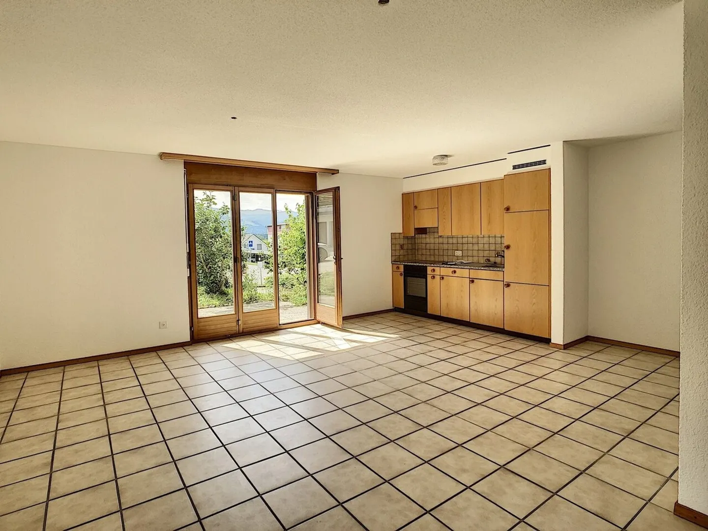 «SCHÖNES STUDIO MIT TERRASSE / SCHÖNE STUDIO MIT TERRASSE» - Foto 1 von 7