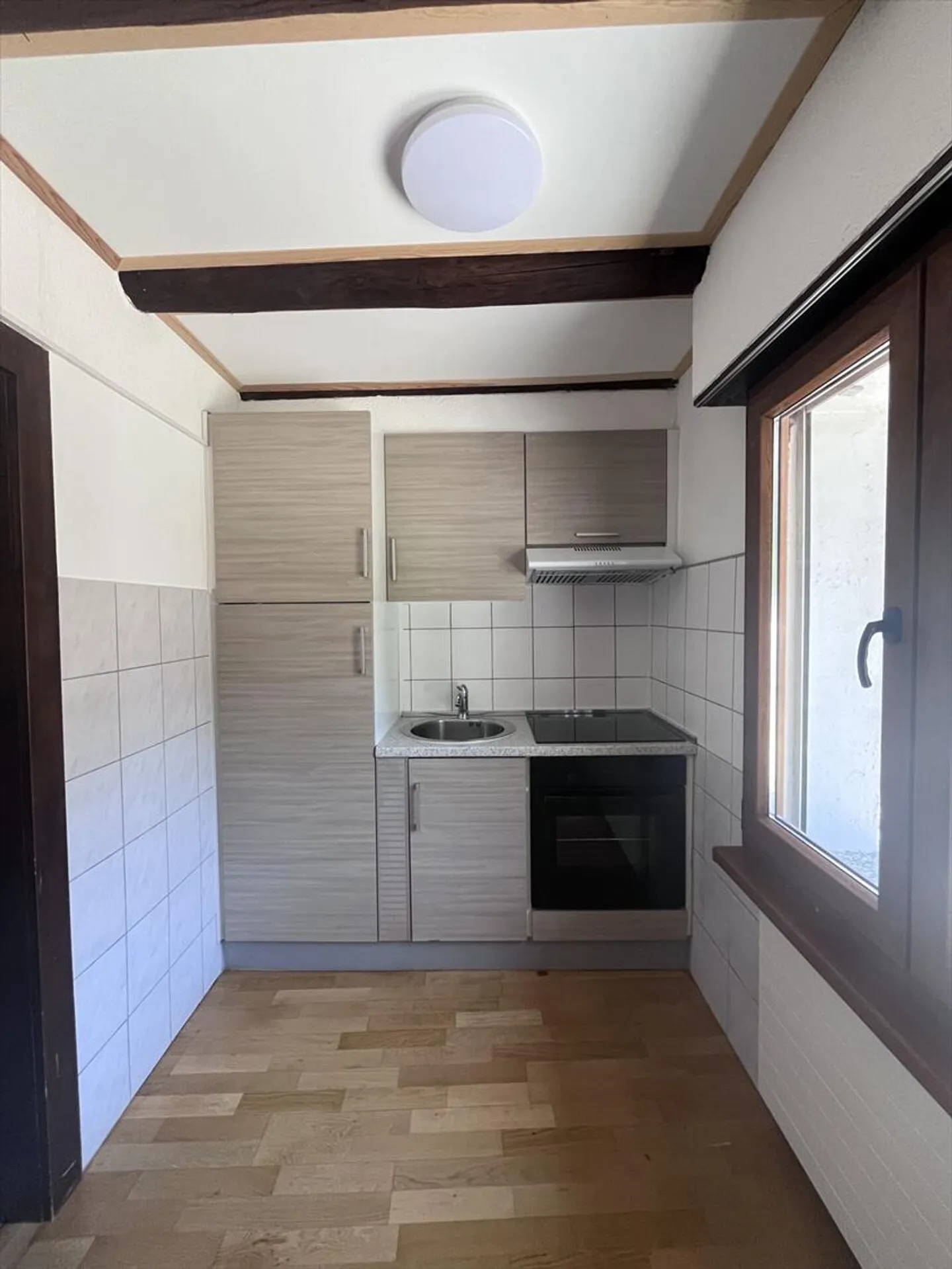 Appartamento in vendita - Foto 4 di 7