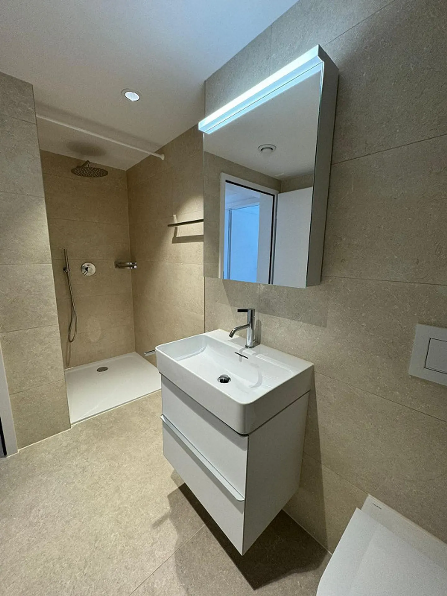 Dorfstrasse 76, Embrach  Modernes Wohnen mit hochwertigem Ausbausta... - Photo 4 sur 8