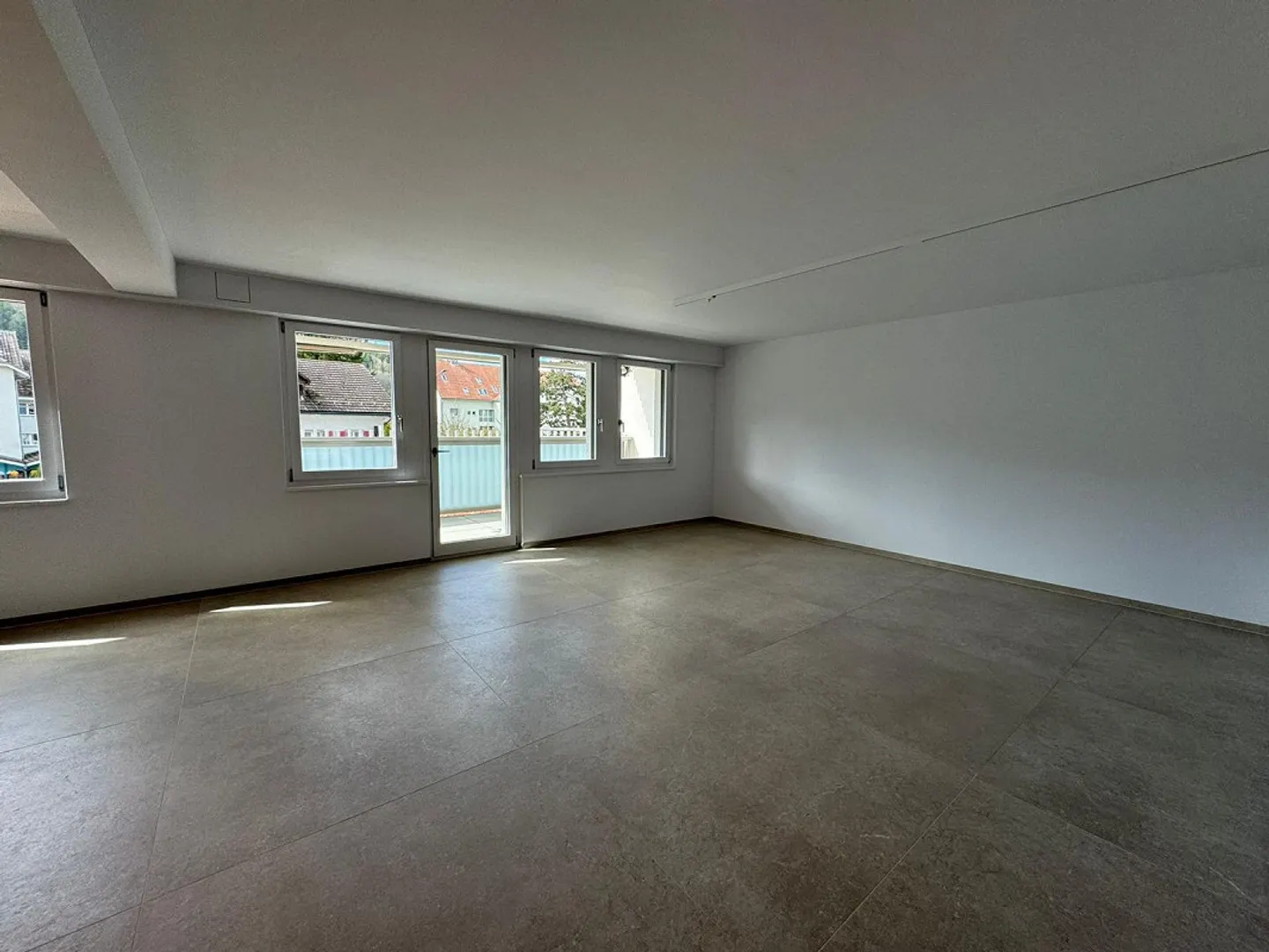 Dorfstrasse 76, Embrach  Modernes Wohnen mit hochwertigem Ausbausta... - Photo 2 sur 8