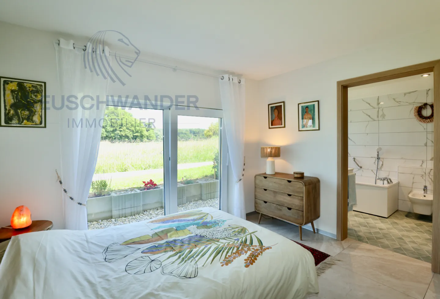 Magnifique villa neuve de plain-pied au calme dans quartier verdoyant - Photo 13 sur 19
