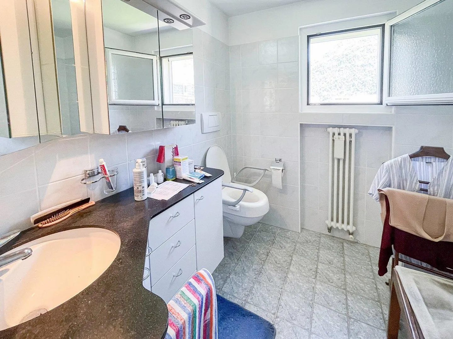 Grande appartamento 6.5 locali, Duplex con terrazza e parcheggio - Foto 9 di 13