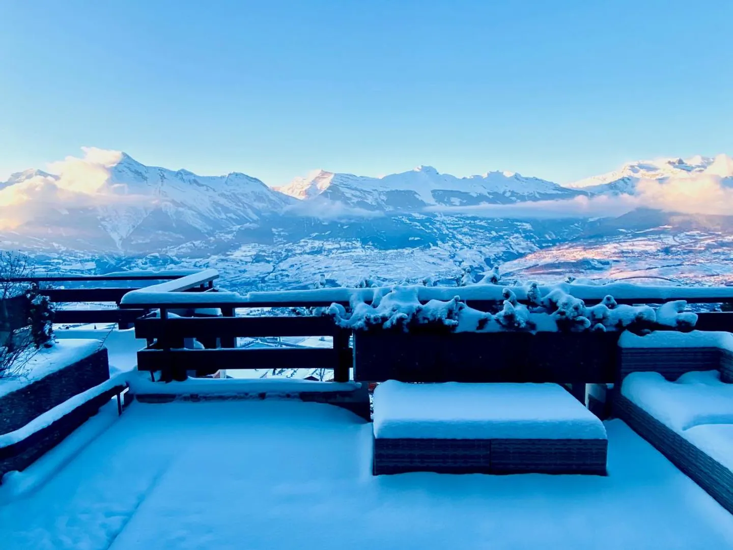 2.5 Room Apartment - Photo 2 of 5