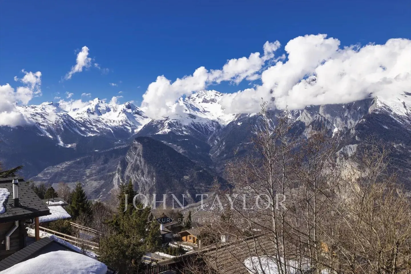 CHALET MAGNIFICO - VISTA PANORAMICA - Foto 12 di 12