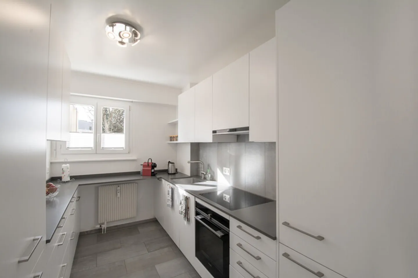 Appartamento in vendita - Foto 4 di 9