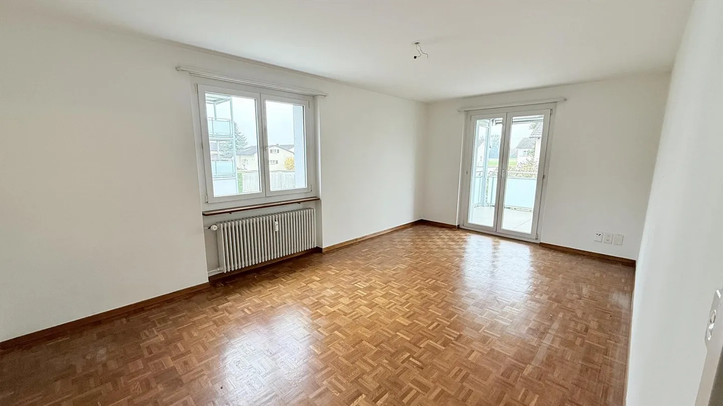 Sunny, bright 3.5 room apartment with unobstructed view - Photo 5 of 16