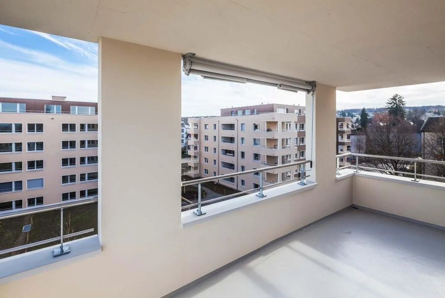 Helle 4.5-Zimmer-Wohnung - Foto 3 von 6