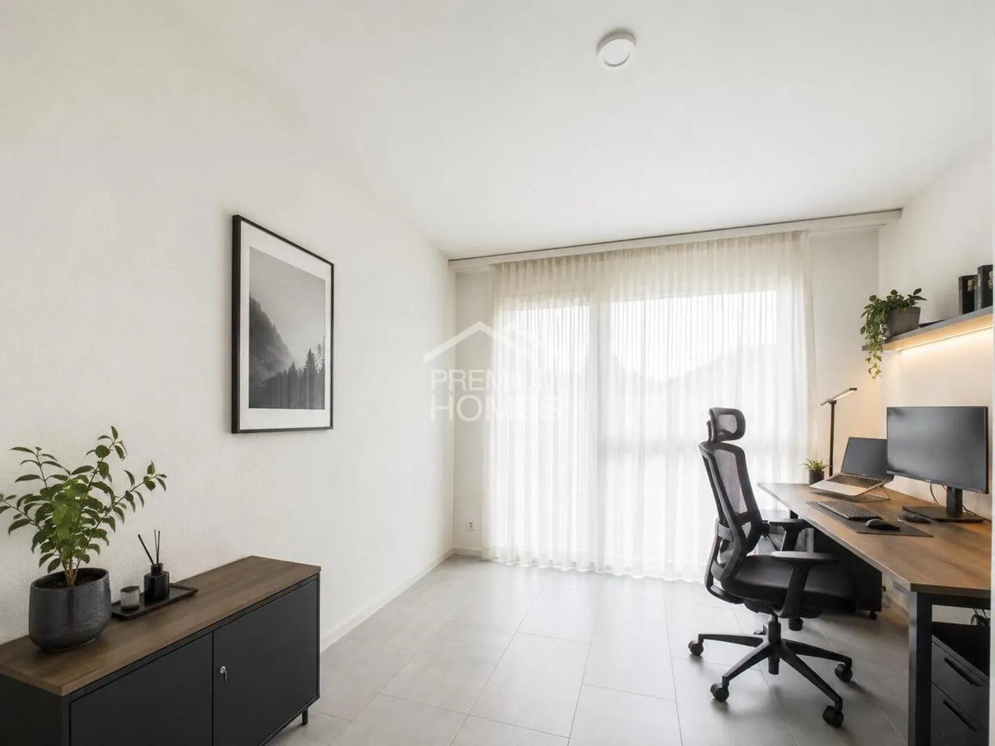 Bright Family Oasis in Quiet Area - Photo 9 of 13