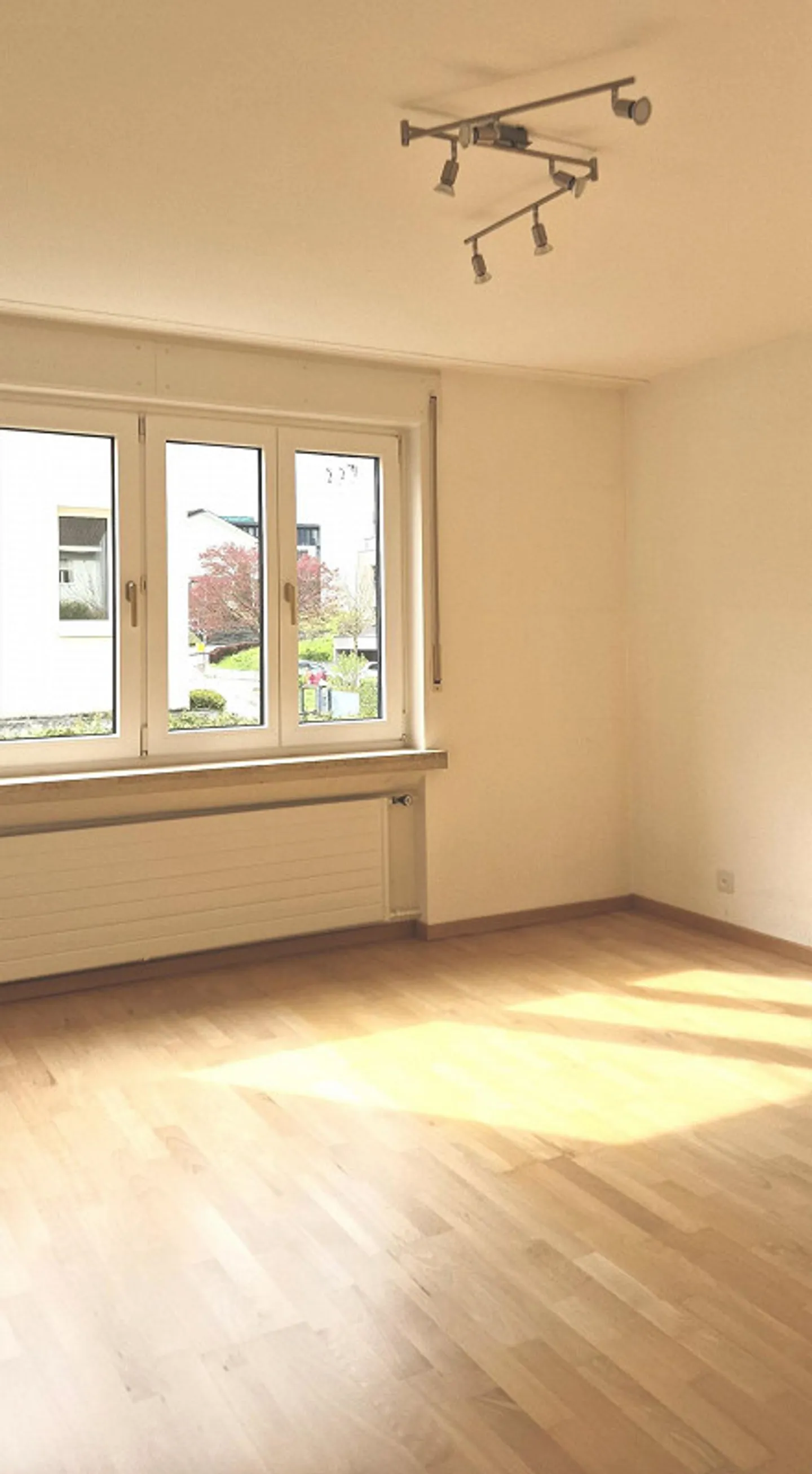 Sonnige 4,5-Zimmerwohnung mit Terrasse - Foto 10 von 12