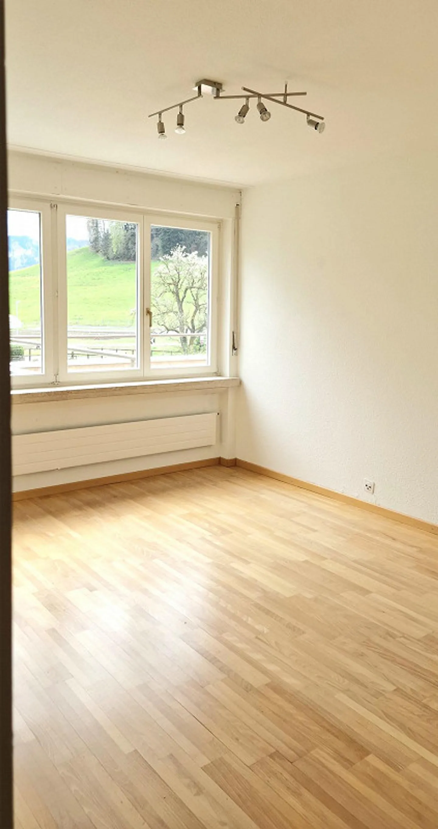 Sonnige 4,5-Zimmerwohnung mit Terrasse - Foto 12 von 12