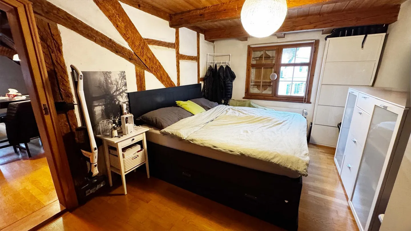 Historical 4.5 Room Maisonette Apartment in the Old Town - Photo 7 of 19