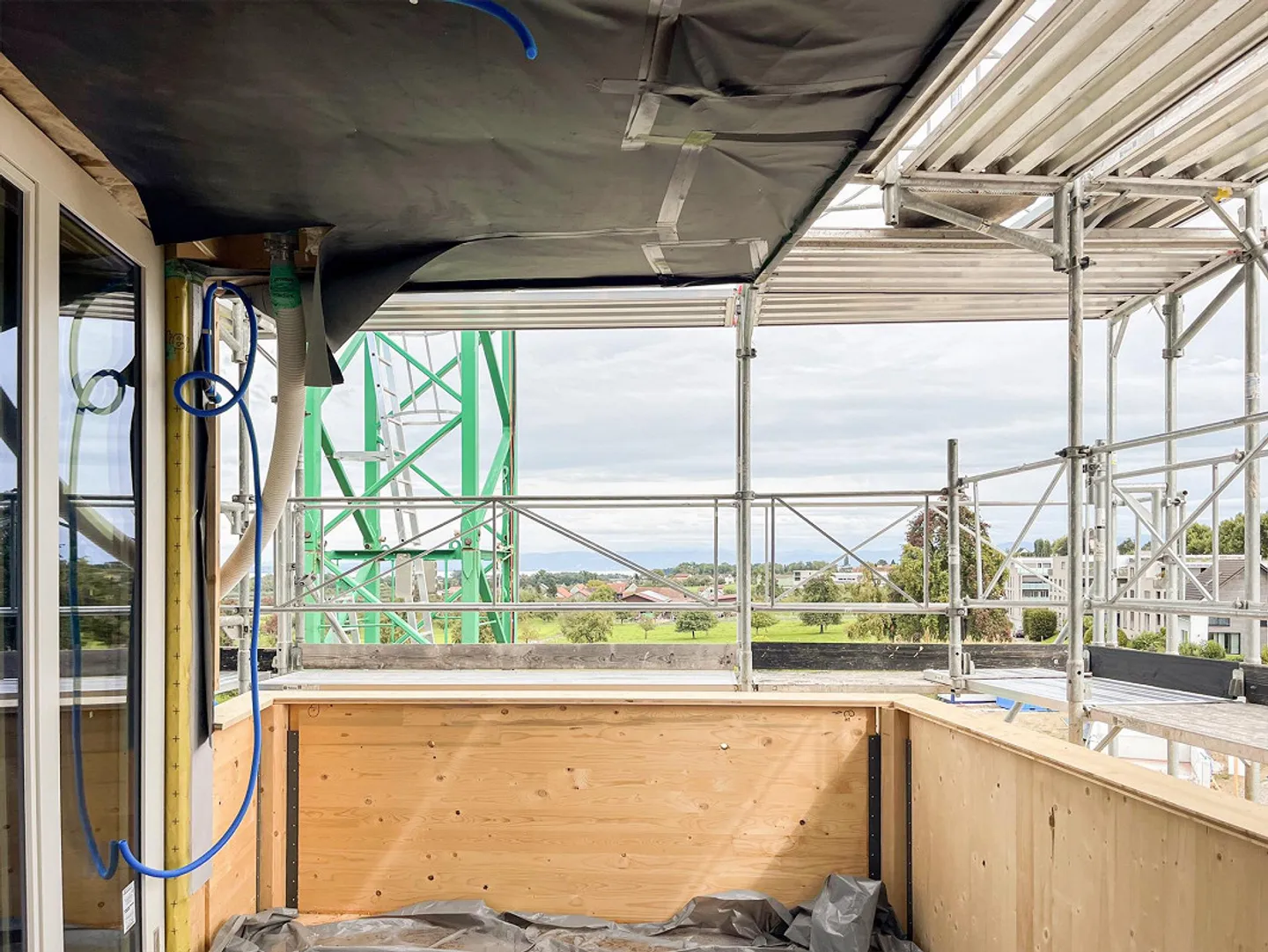 Unique sustainable, bright and high-quality 2.5 room apartment - Photo 1 of 13