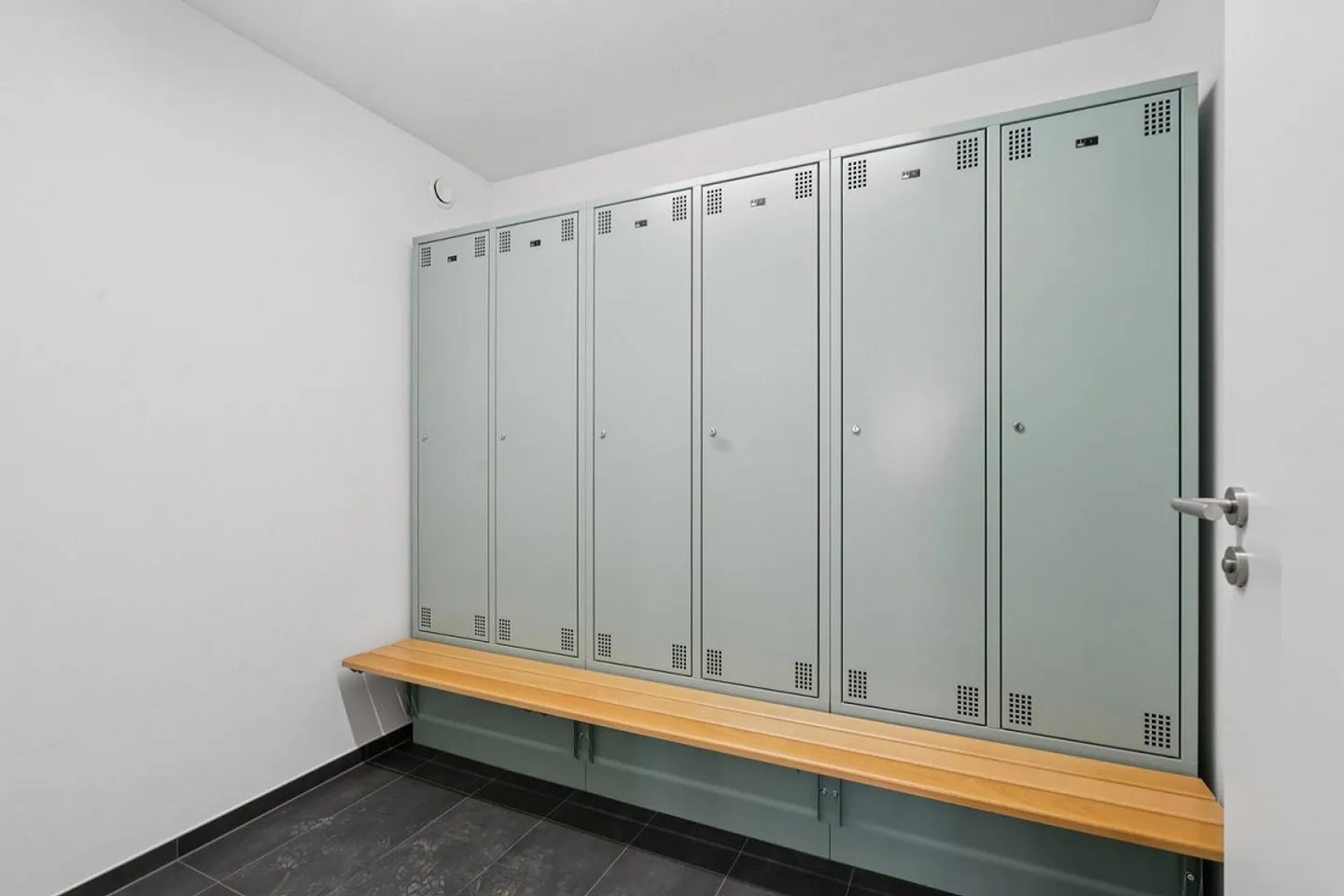 Much more than just living - Commercial spaces that inspire. Be part of it now! - Photo 6 of 8