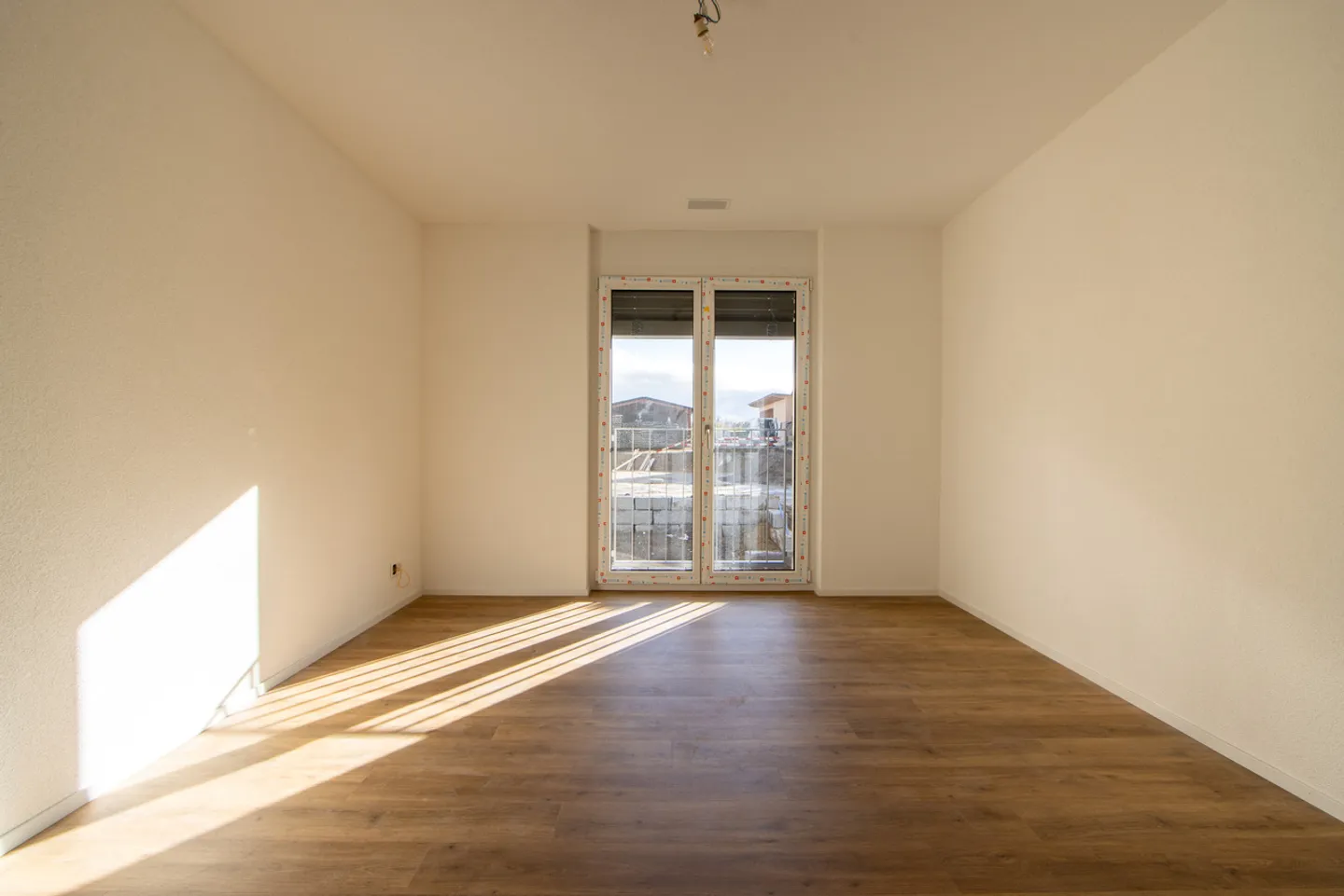 Apartment for rent - Photo 7 of 13