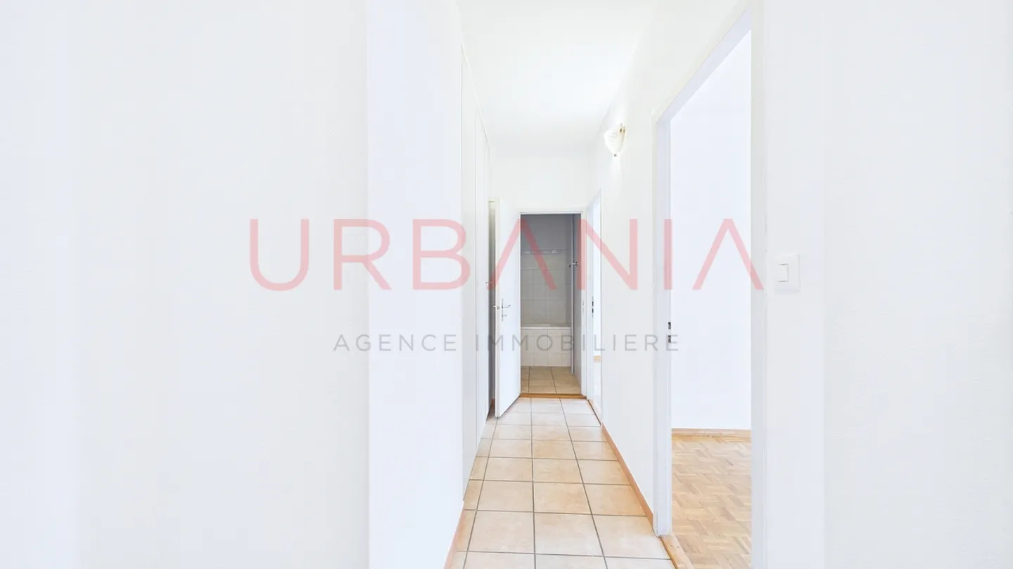 Charming Apartment in Meyrin - Photo 4 of 10