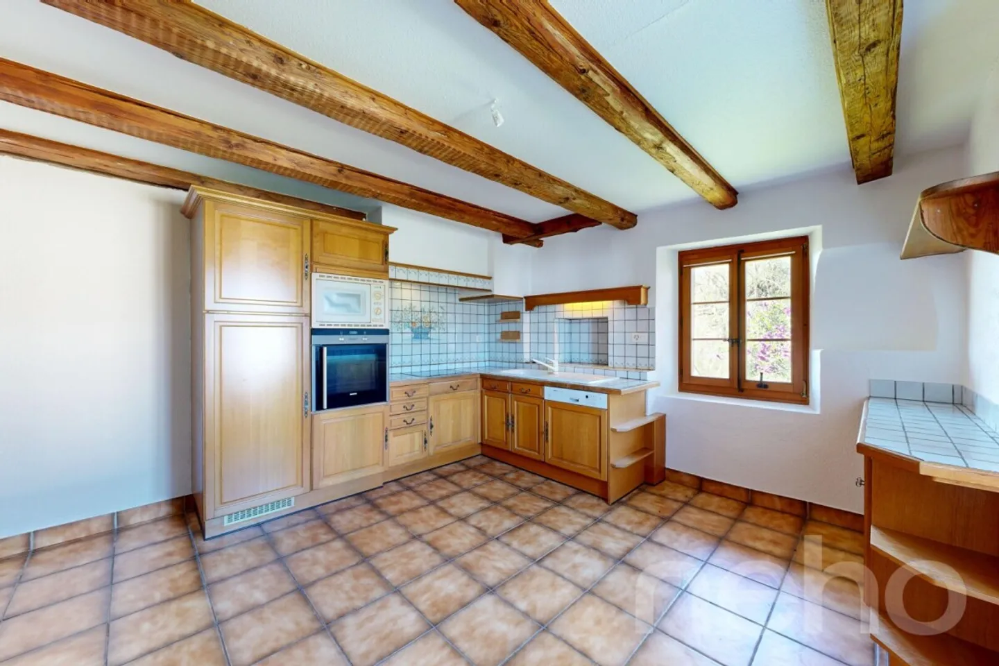 Authenticity, charm: duplex with private garden 20 minutes from Lausanne - Photo 8 of 12