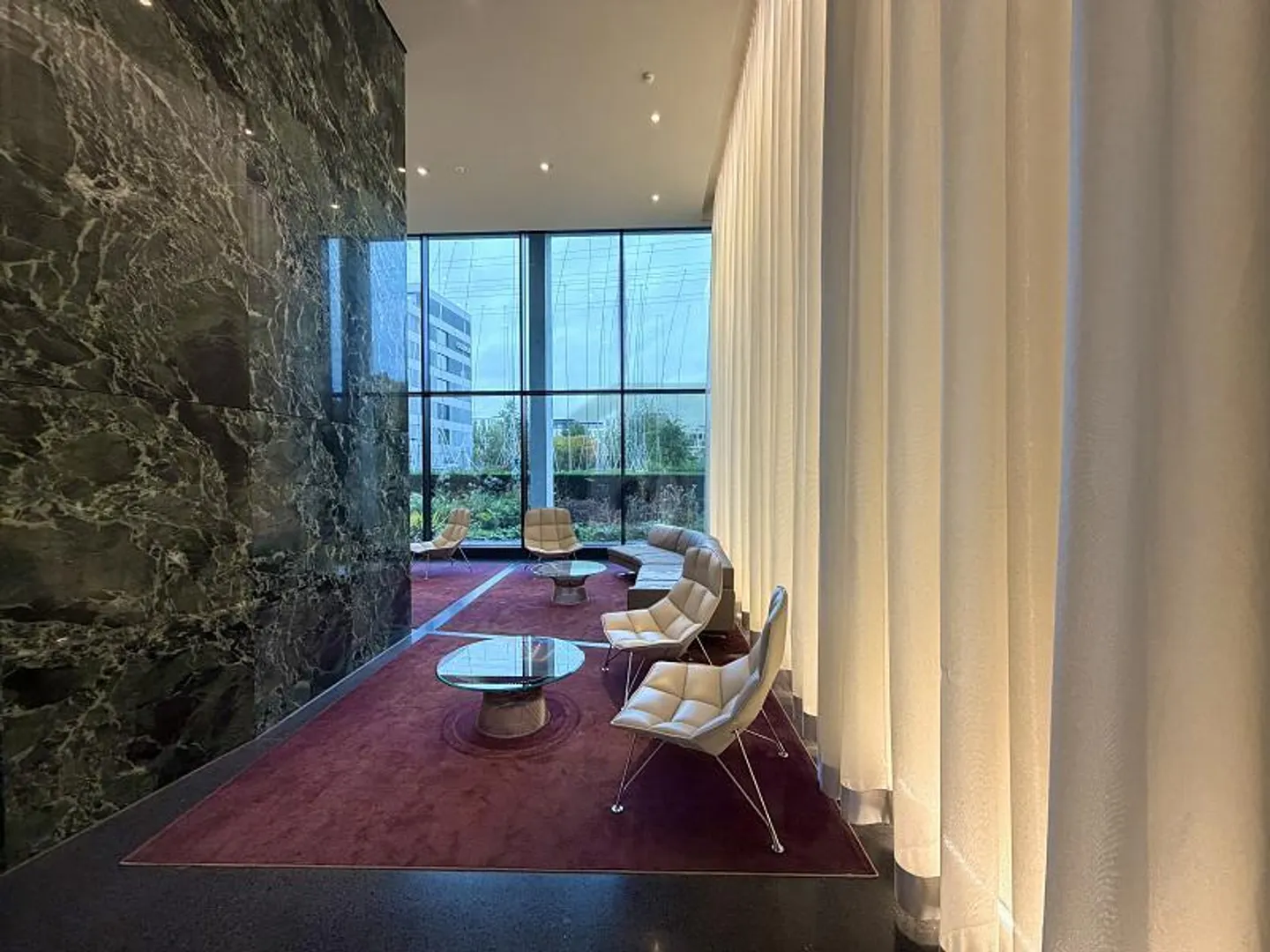 Helles Apartment mit Panoramasicht - Foto 4 von 6