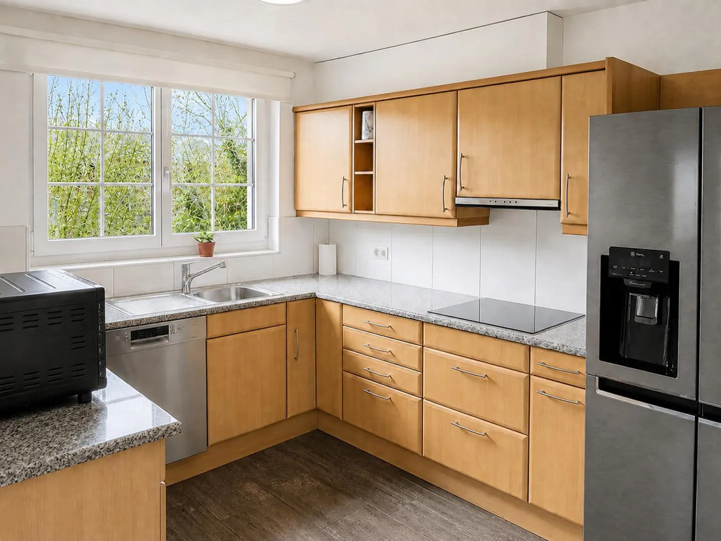 Living & Working Under One Roof – 350 m² Living Space Including Building Land - Photo 15 of 20