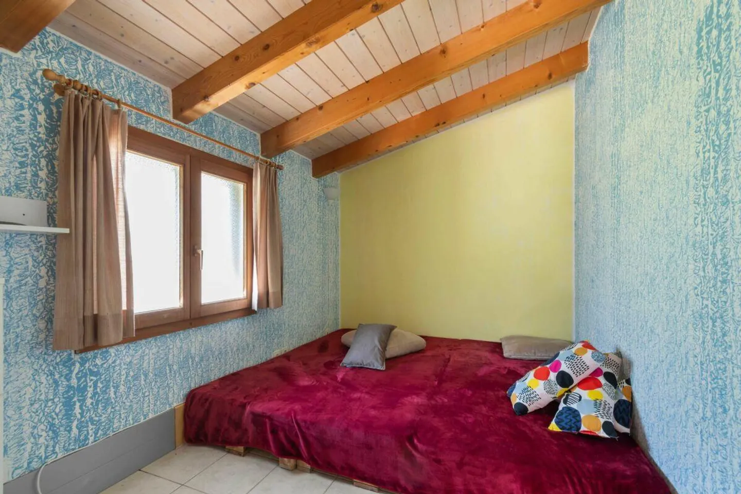 Villa prestigieuse avec deux unités résidentielles, piscine, grotte, dépendance et garage avec atelier - Photo 21 sur 26