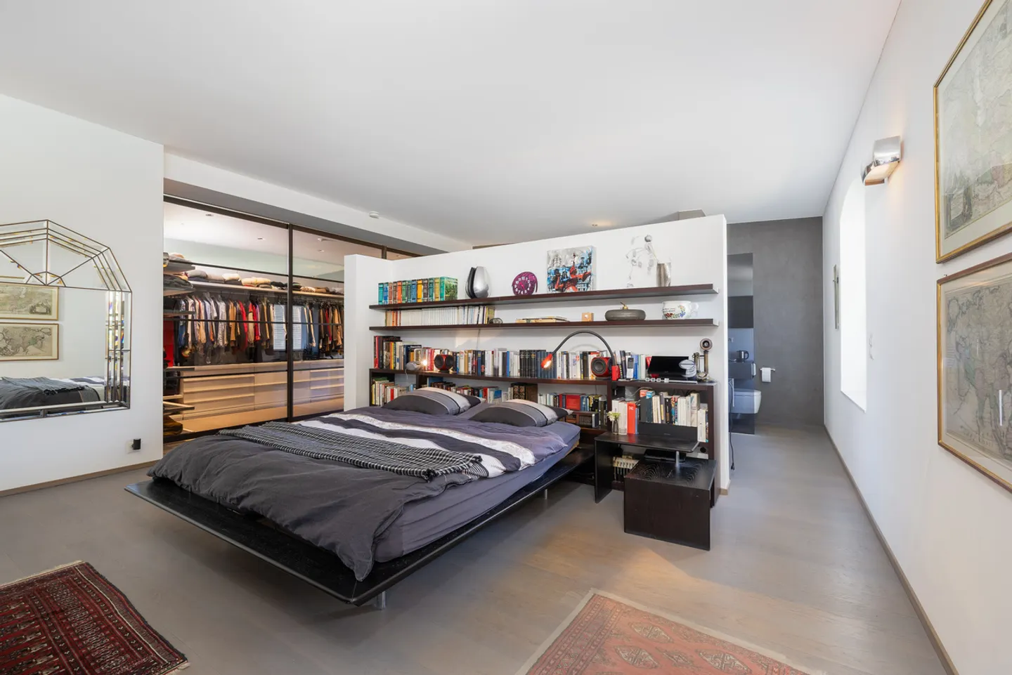 Loft-Maisonette Industriale con Vista e Carattere - Foto 9 di 13