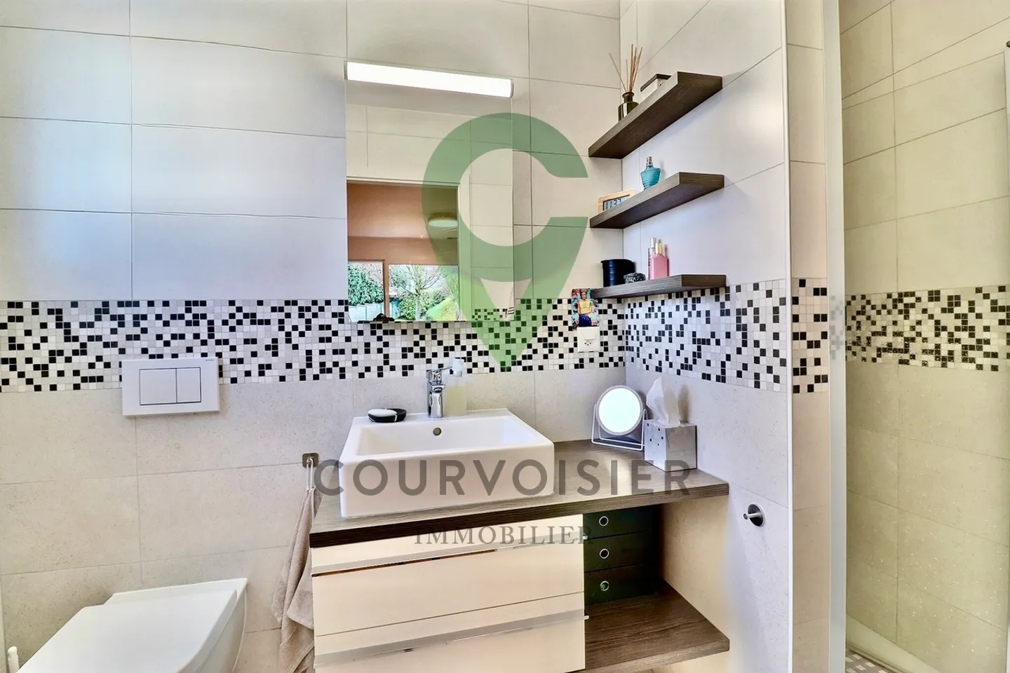 Modern Apartment in Begnins - Photo 10 of 13