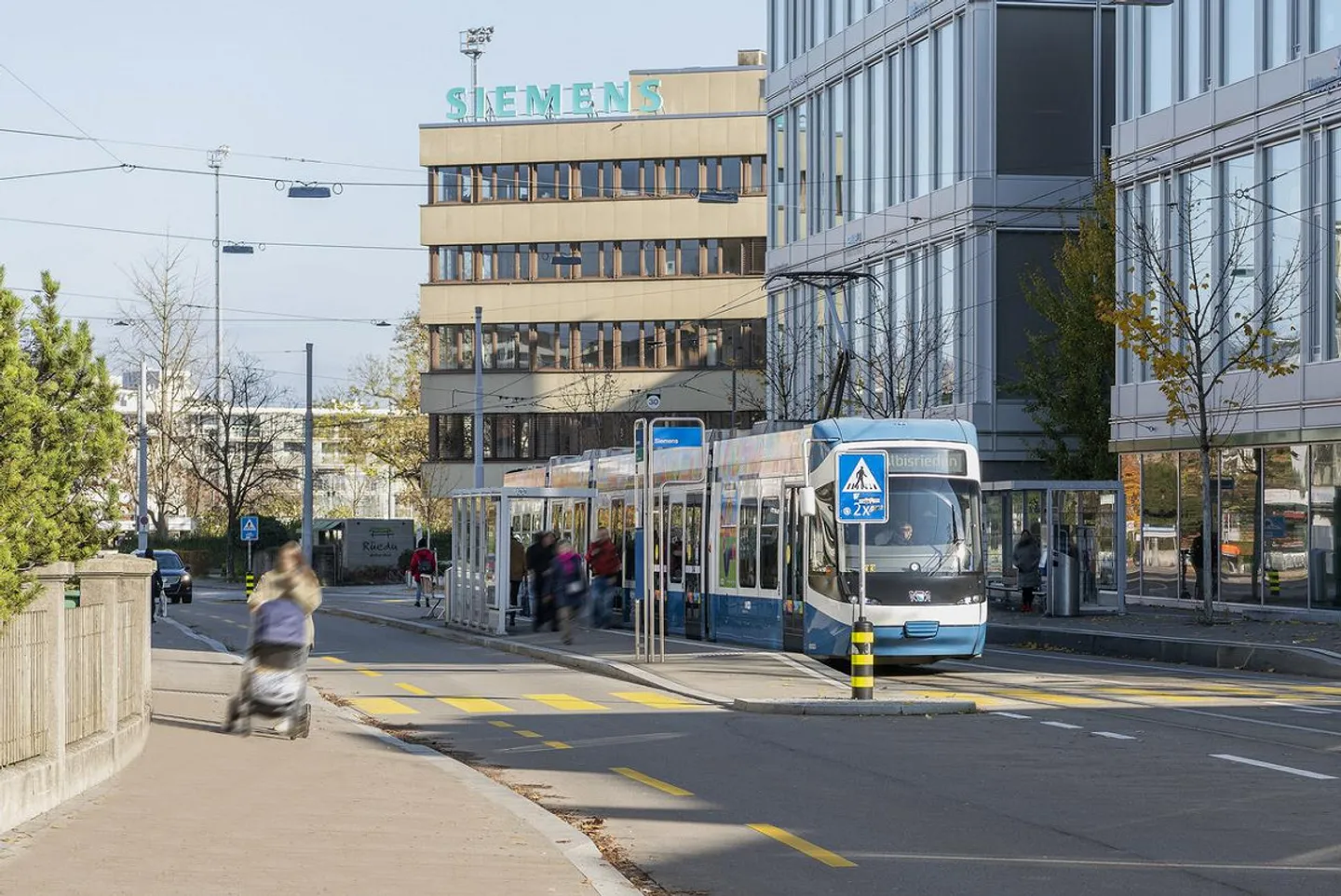 Étage exclusif dans la zone Siemens de Zurich : moderne et durable - Photo 10 sur 13