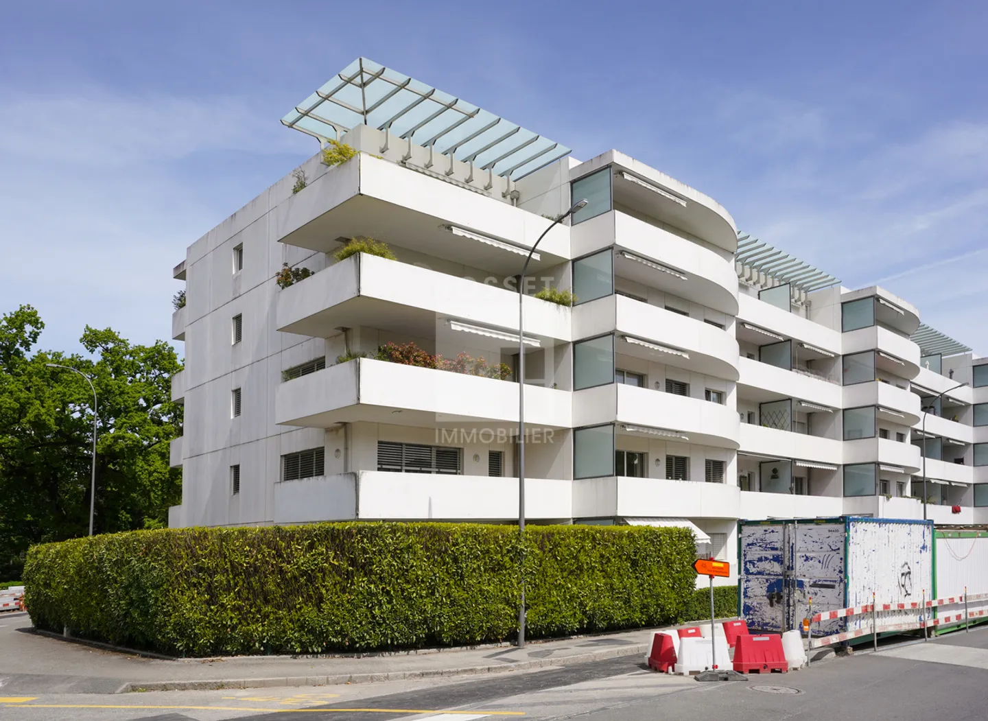 Exklusiv: 5.5-Zimmer-Wohnung in Les Charmilles - Foto 8 von 8