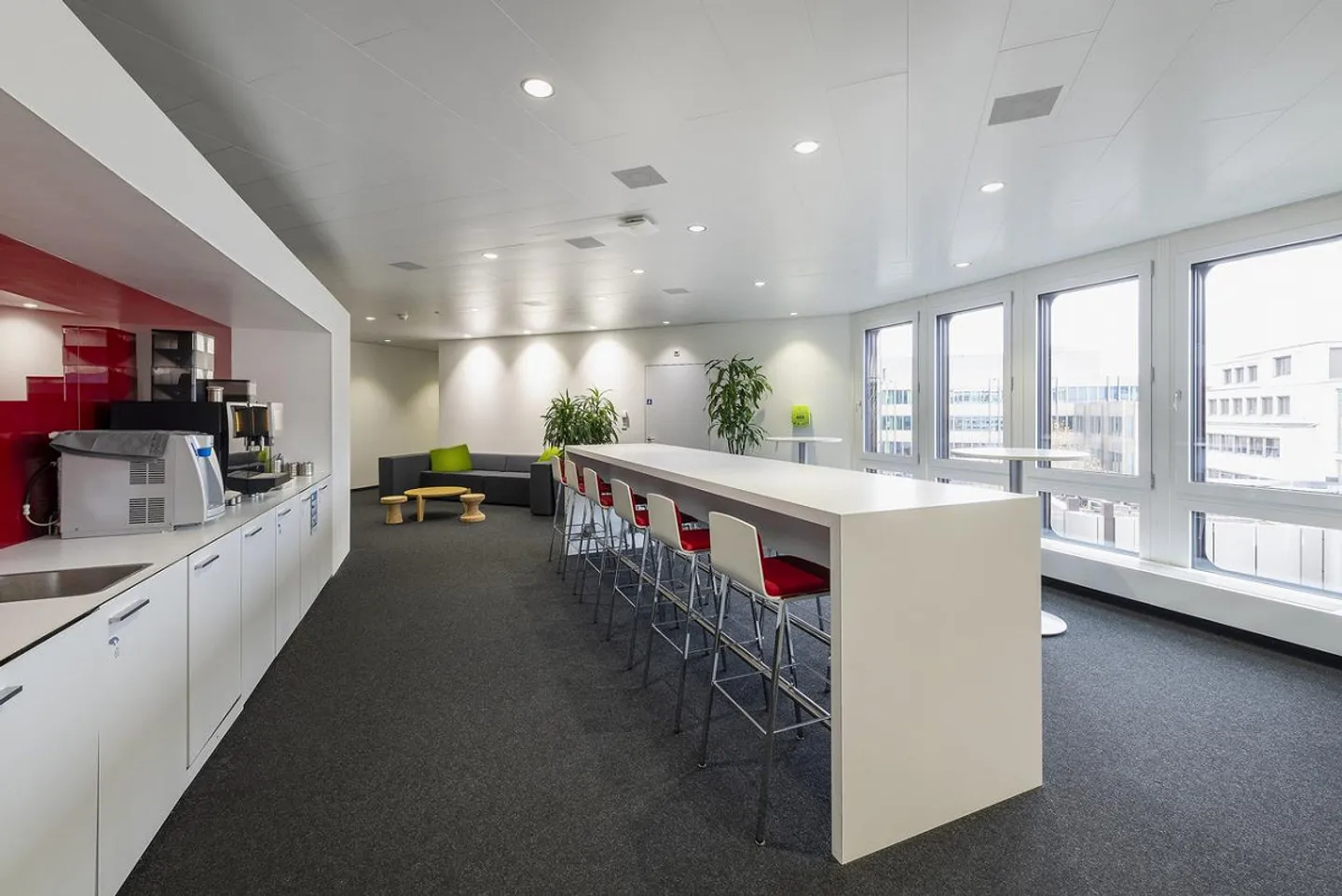 Étage exclusif dans la zone Siemens de Zurich : moderne et durable - Photo 8 sur 13