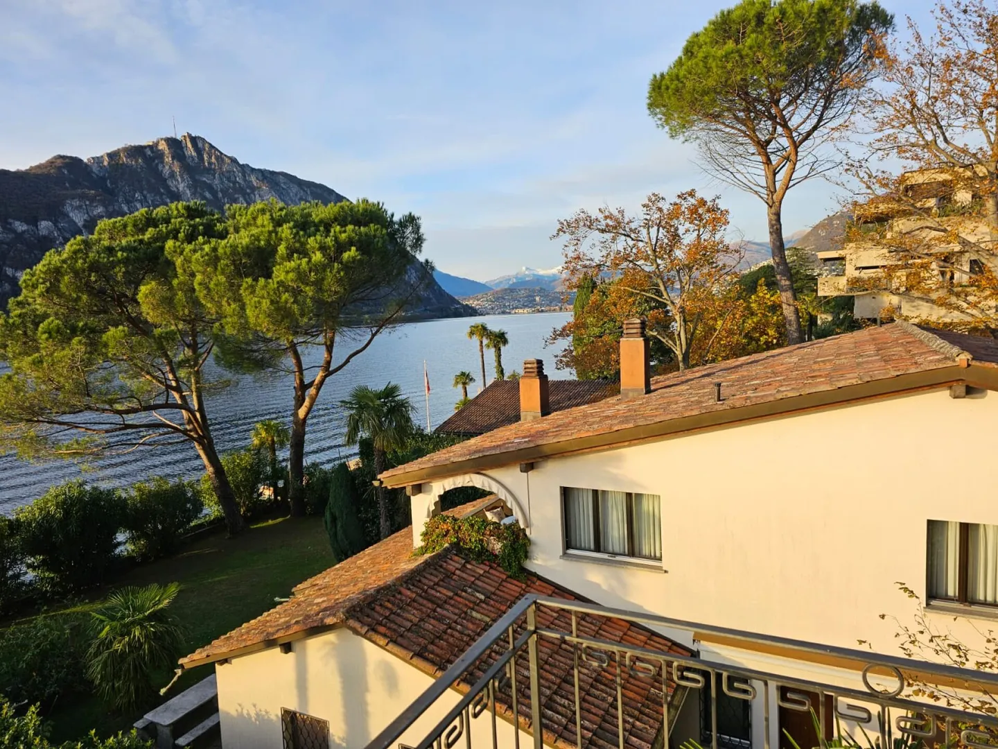 Residenza sul lago con stile - appartamento esclusivo e posto barca proprio davanti alla tua porta - Foto 1 di 4