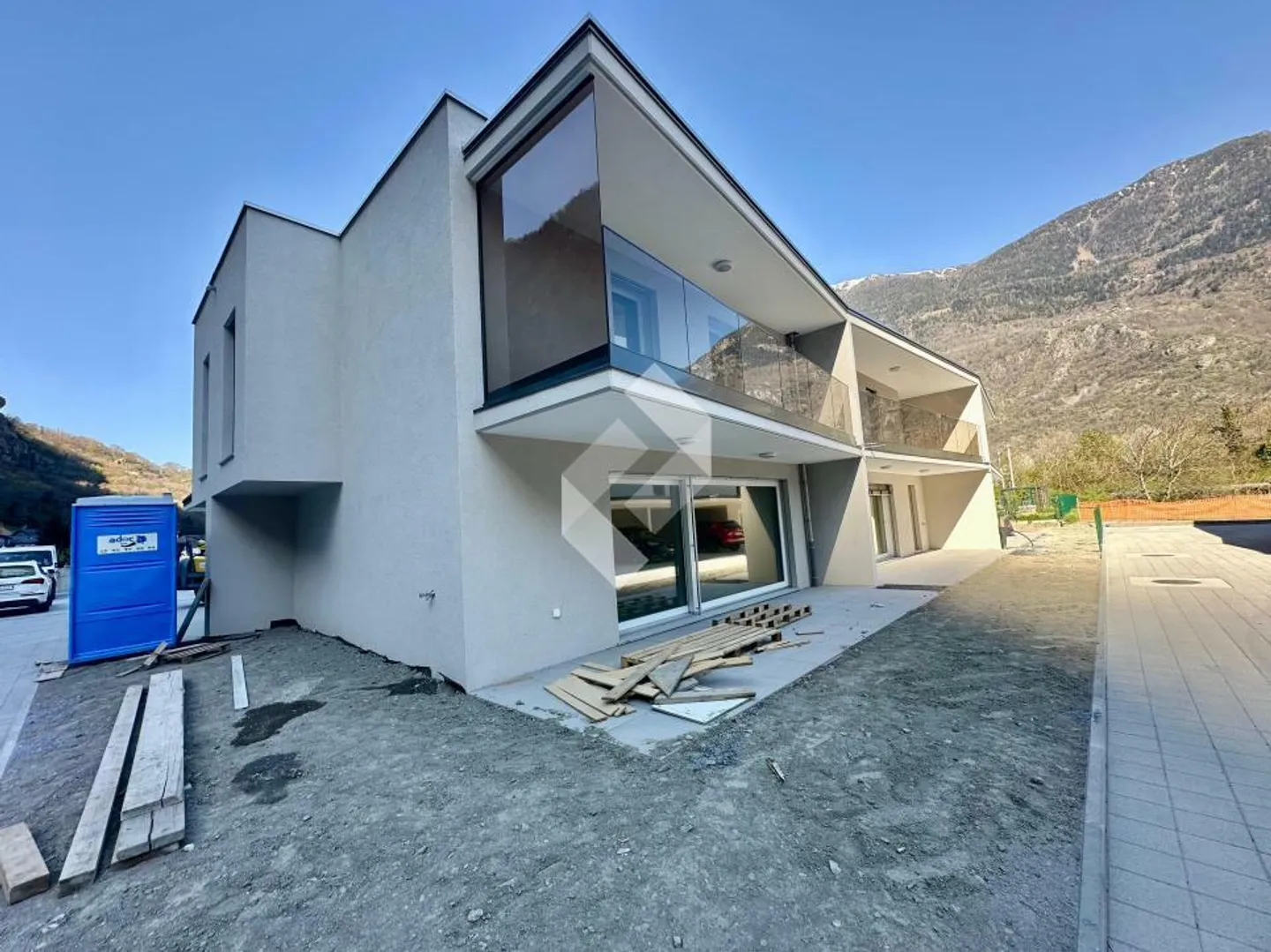 Villa achevée, absolument à visiter ! - Photo 1 sur 13