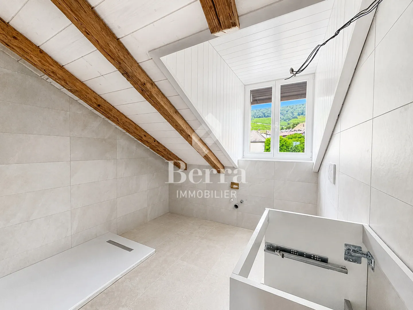 Cozy 2.5-Room Apartment - Photo 11 of 14