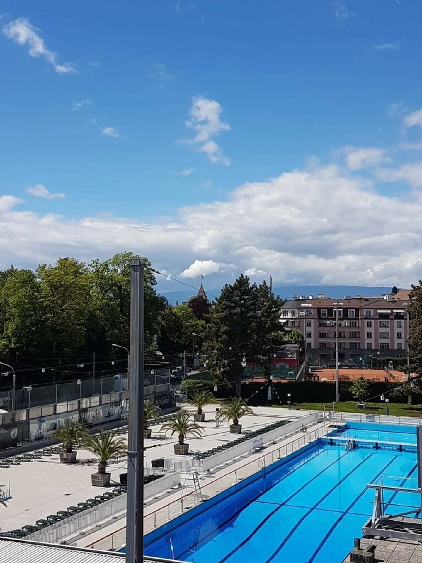 3.5 rooms in a prestigious building - Elysée district! - Photo 2 of 2