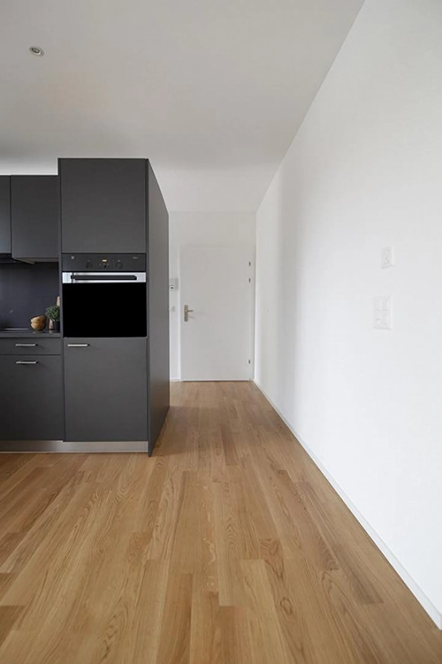 Appartement moderne avec balcon - Photo 10 sur 12