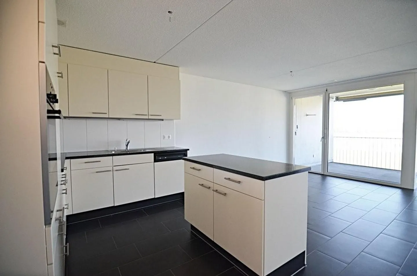 L'appartamento cerca un nuovo inquilino. - Foto 4 di 8