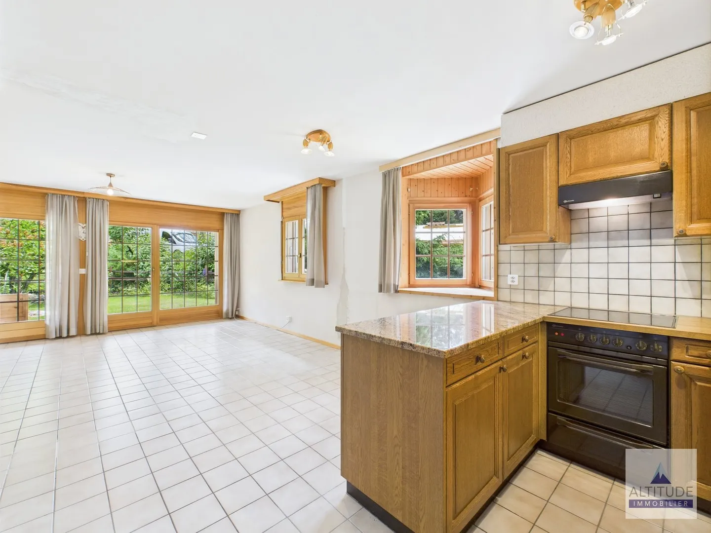 Beautiful Chalets - Photo 3 of 13