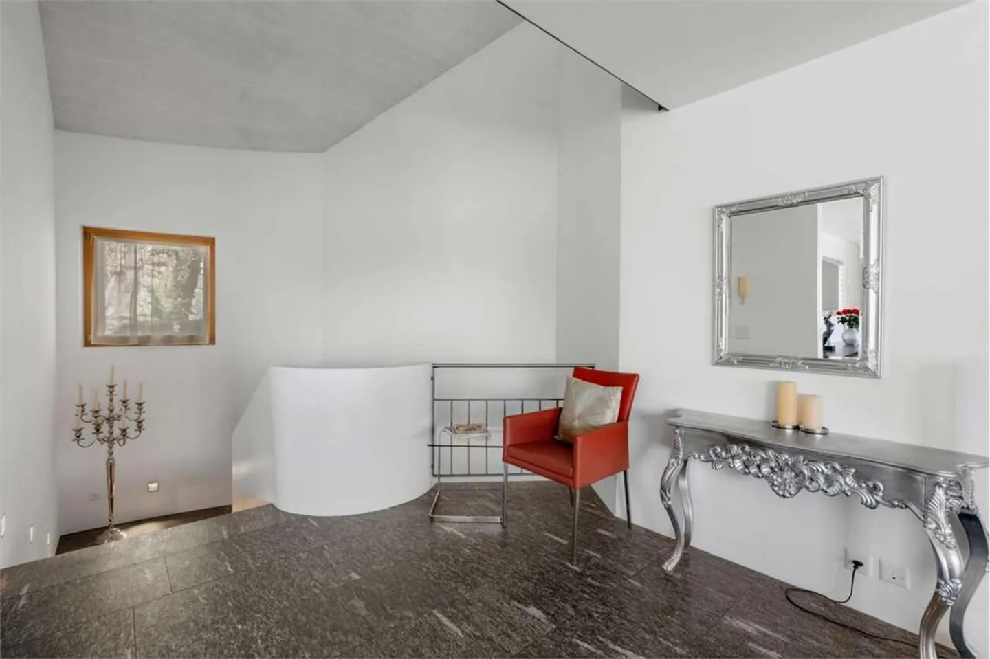 Exklusive Villa in Bellinzona - Foto 5 von 8