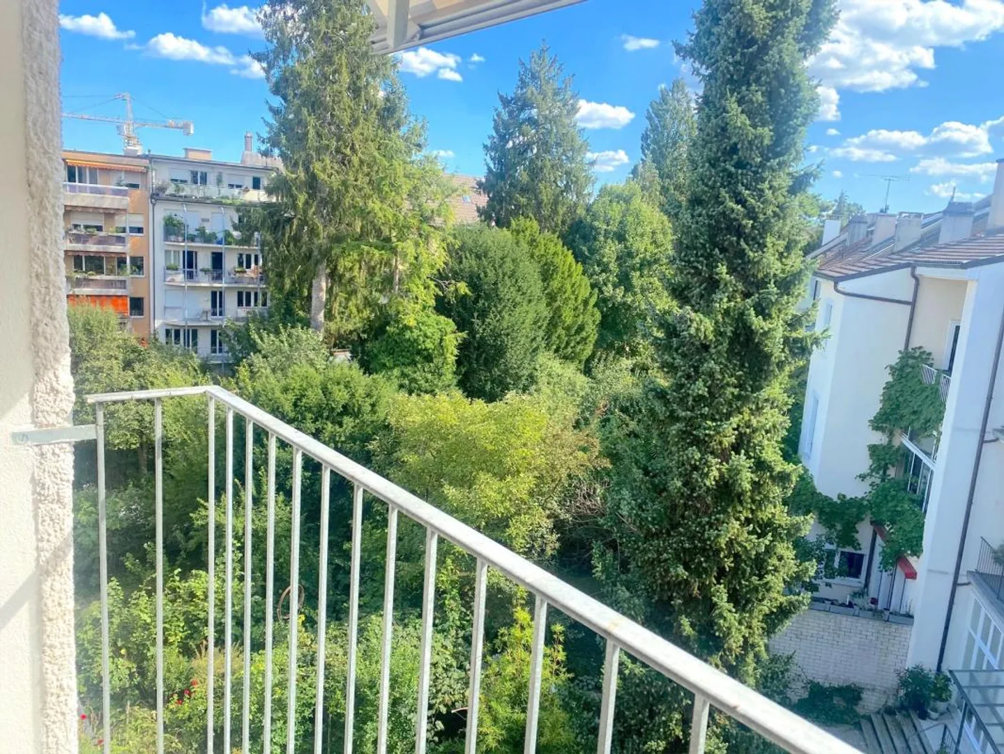 3-room old building apartment in the Bachletten district in a charming Art Nouveau multi-family house - Photo 6 of 14