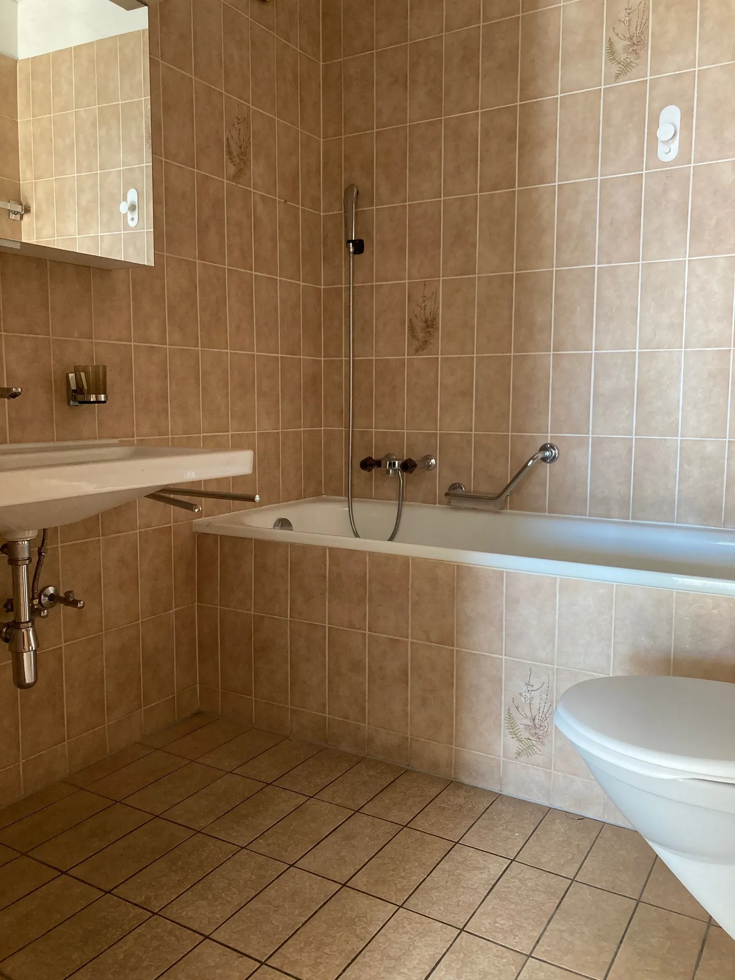 Bright 3.5-room apartment with balcony and park - Photo 5 of 12