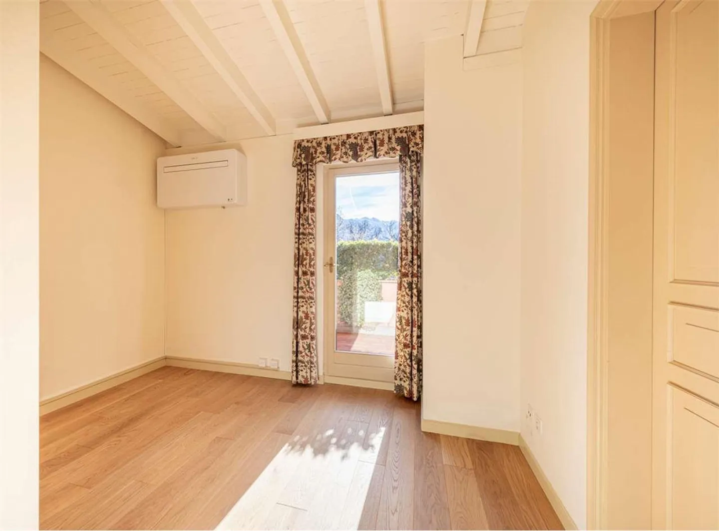 Sorengo : appartement duplex exclusif avec vue sur le lac - Photo 9 sur 13