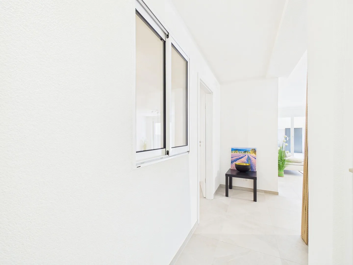 Spacious and Quiet Apartment with Balcony in Alle - Photo 18 of 19