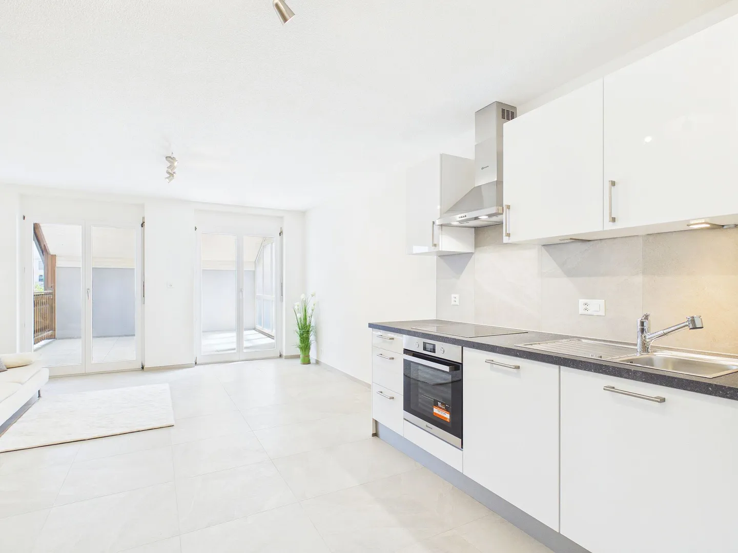 Spacious and Quiet Apartment with Balcony in Alle - Photo 19 of 19
