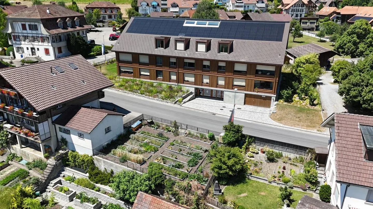 Espace commercial moderne dans un nouveau bâtiment polyvalent et idéalement situé - Photo 3 sur 7