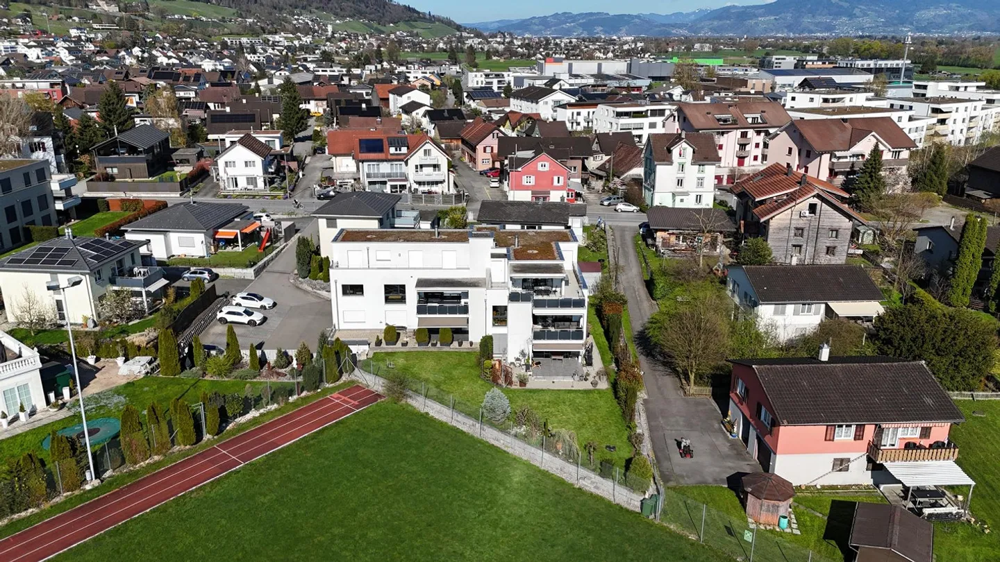 Spacious 4.5-room apartment with balcony in a quiet location - Photo 19 of 24