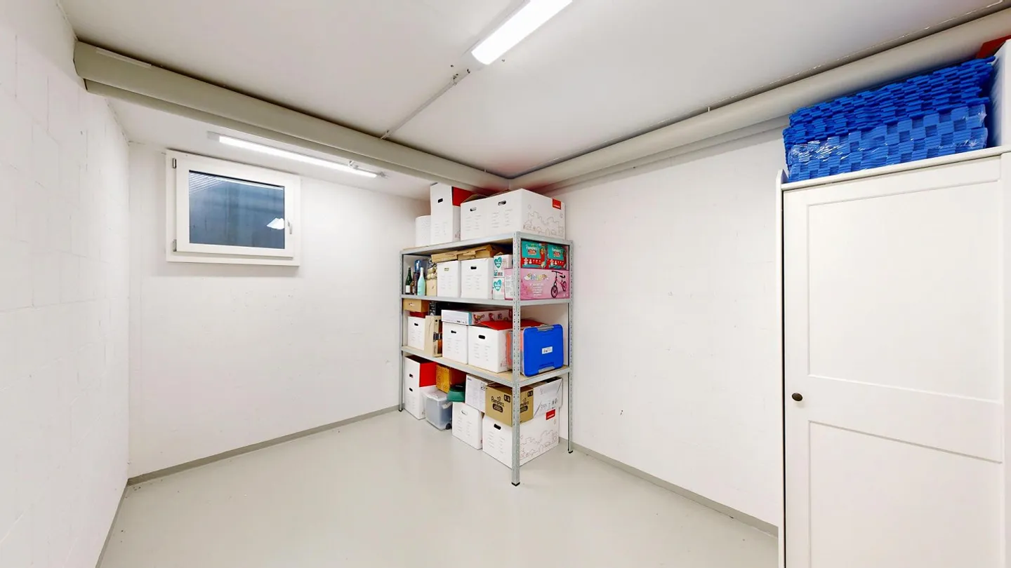 Spacious 4.5-room apartment with balcony in a quiet location - Photo 18 of 24