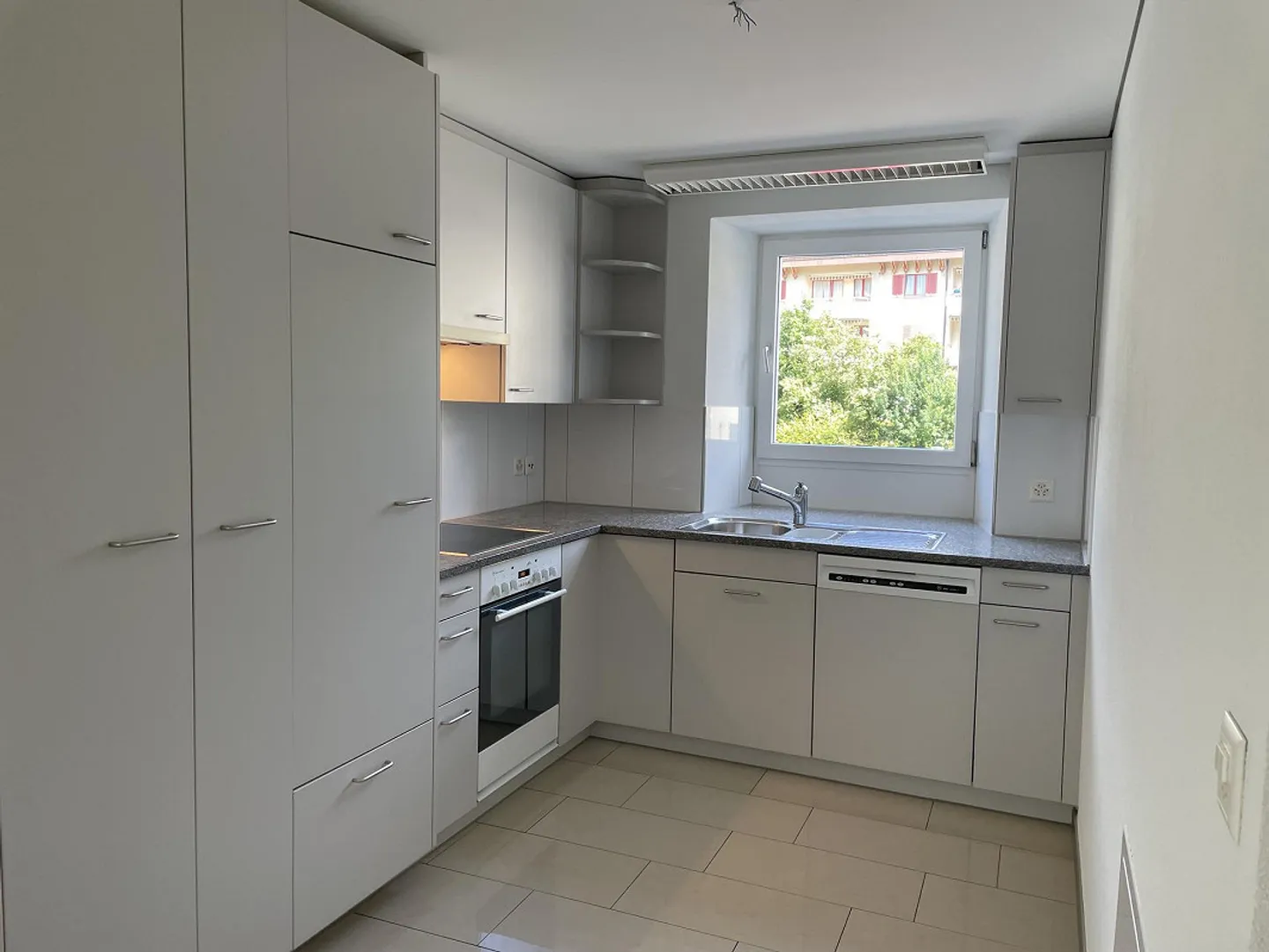 Charmante Wohnung mit Balkon - Foto 5 von 5