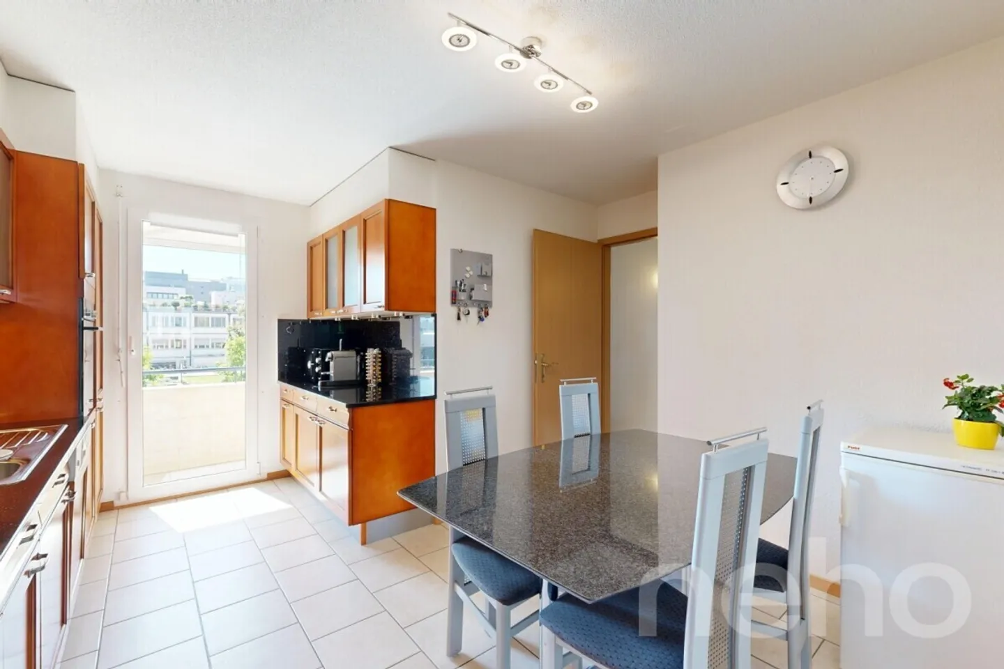 Geist von 'Zuhause' für diese geräumige 5-Zimmer-Wohnung von 163 m²? Ideal für Familien - Foto 9 von 12