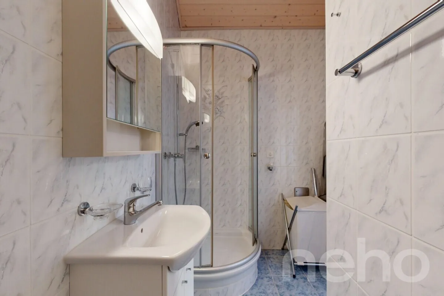 Geist von 'Zuhause' für diese geräumige 5-Zimmer-Wohnung von 163 m²? Ideal für Familien - Foto 10 von 12