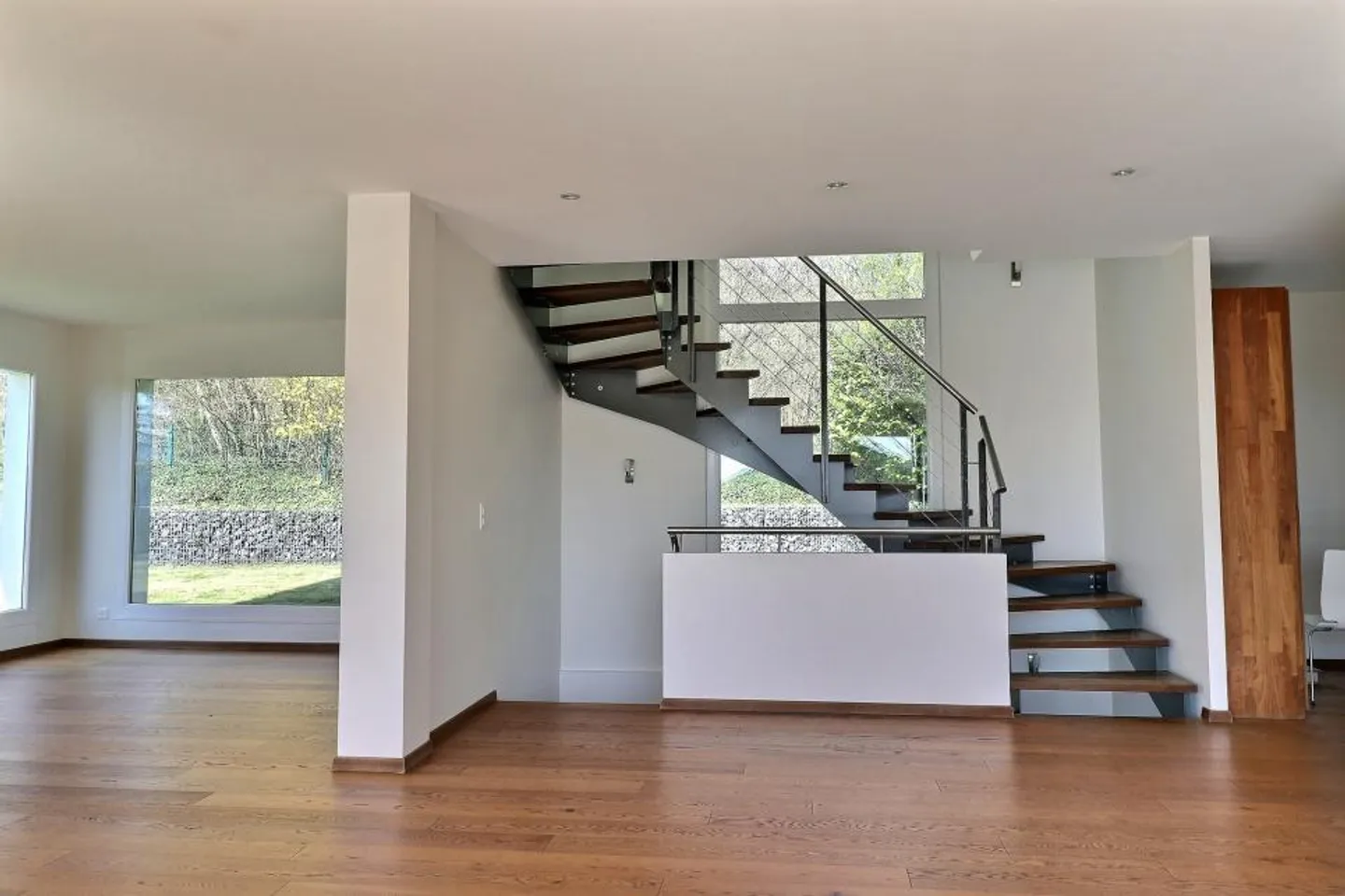 Villa di Eccezione a Givrins - Comfort, Modernità e Serenità - Foto 2 di 7