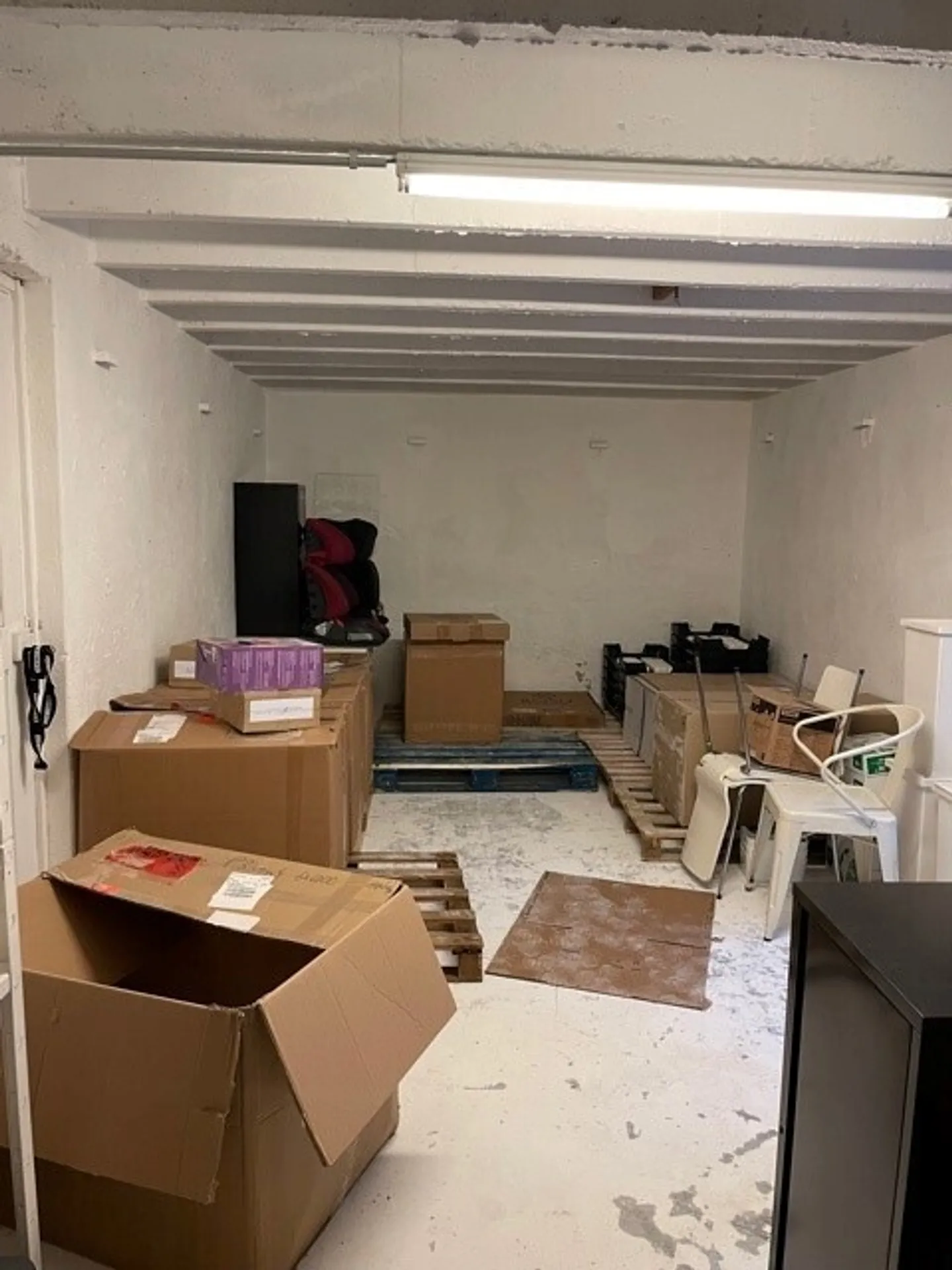 Deposito - Foto 1 di 3