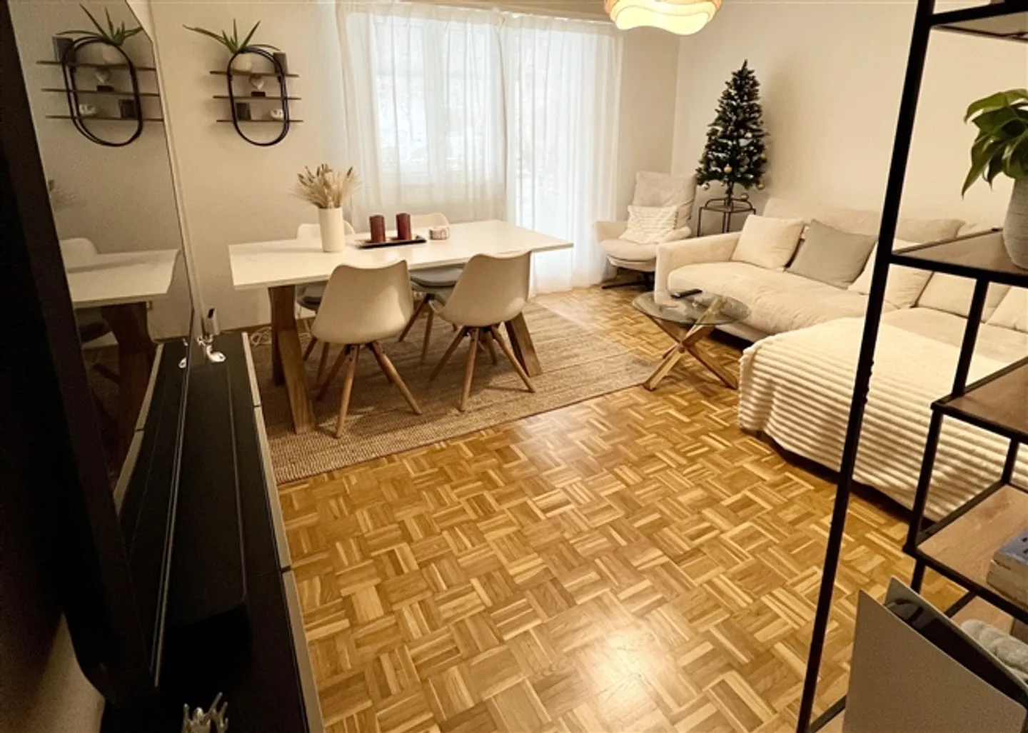 Appartement 2 pièces à Regensdorf (ZH), meublé, temporaire - Photo 1 sur 5